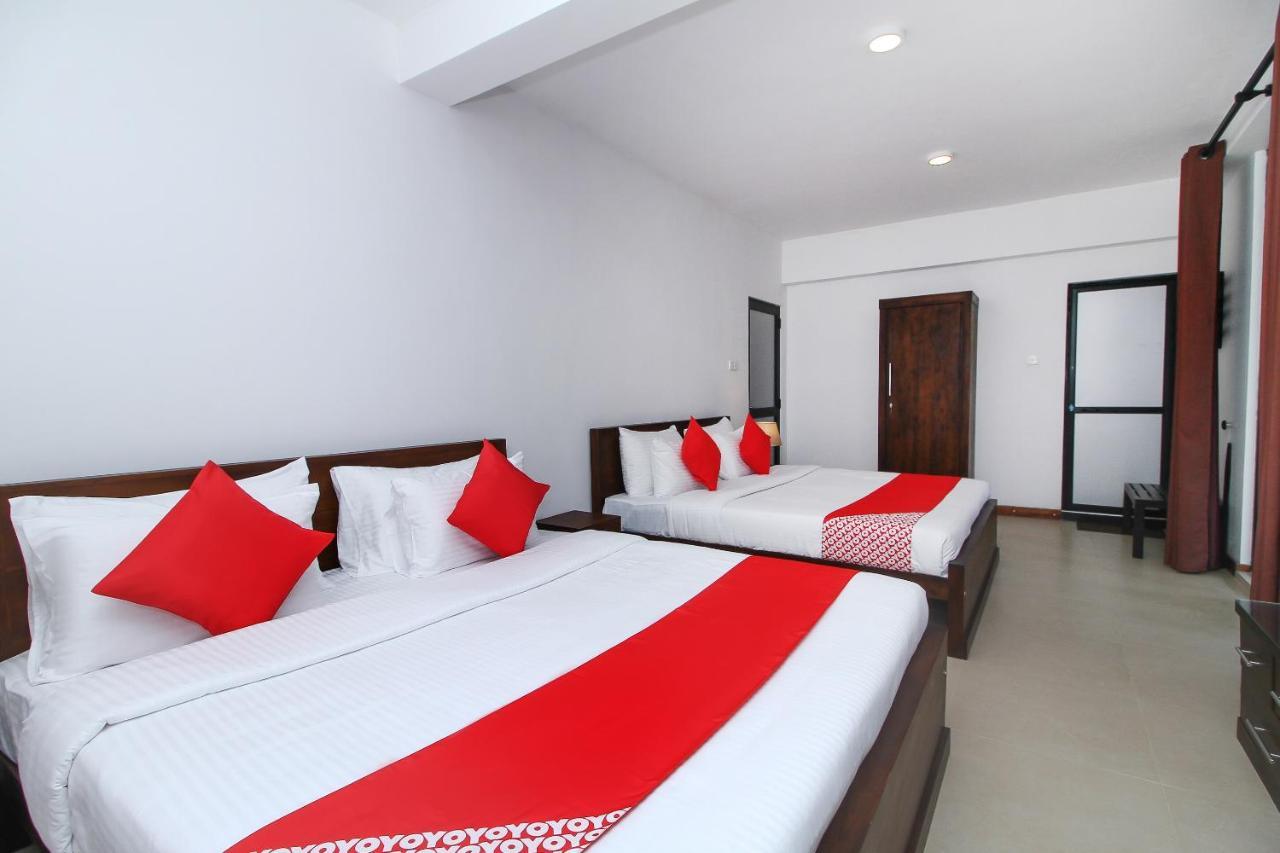 Delphin Hotel Nuwara Eliya Buitenkant foto