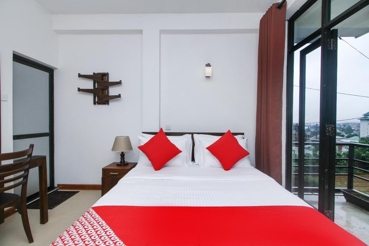 Delphin Hotel Nuwara Eliya Buitenkant foto